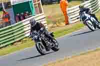 Vintage-motorcycle-club;eventdigitalimages;mallory-park;mallory-park-trackday-photographs;no-limits-trackdays;peter-wileman-photography;trackday-digital-images;trackday-photos;vmcc-festival-1000-bikes-photographs